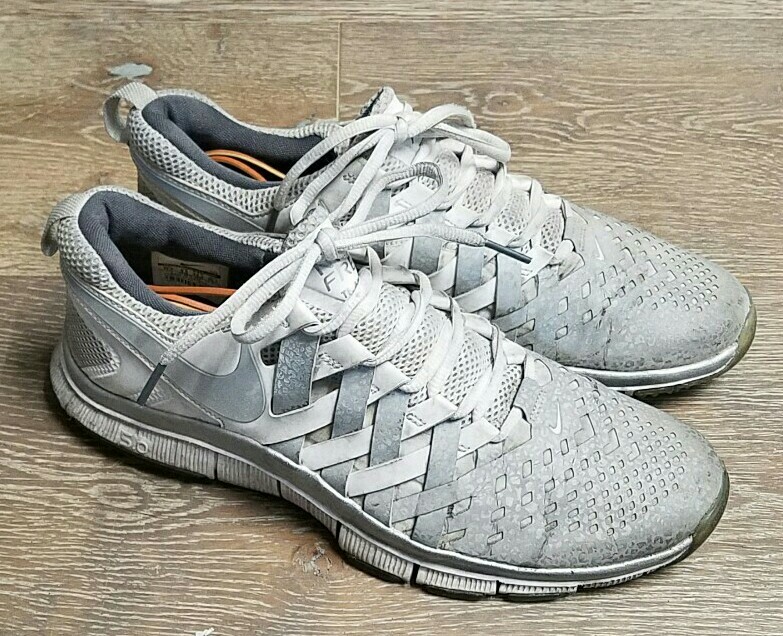 nike free trainer 5.0 mens silver